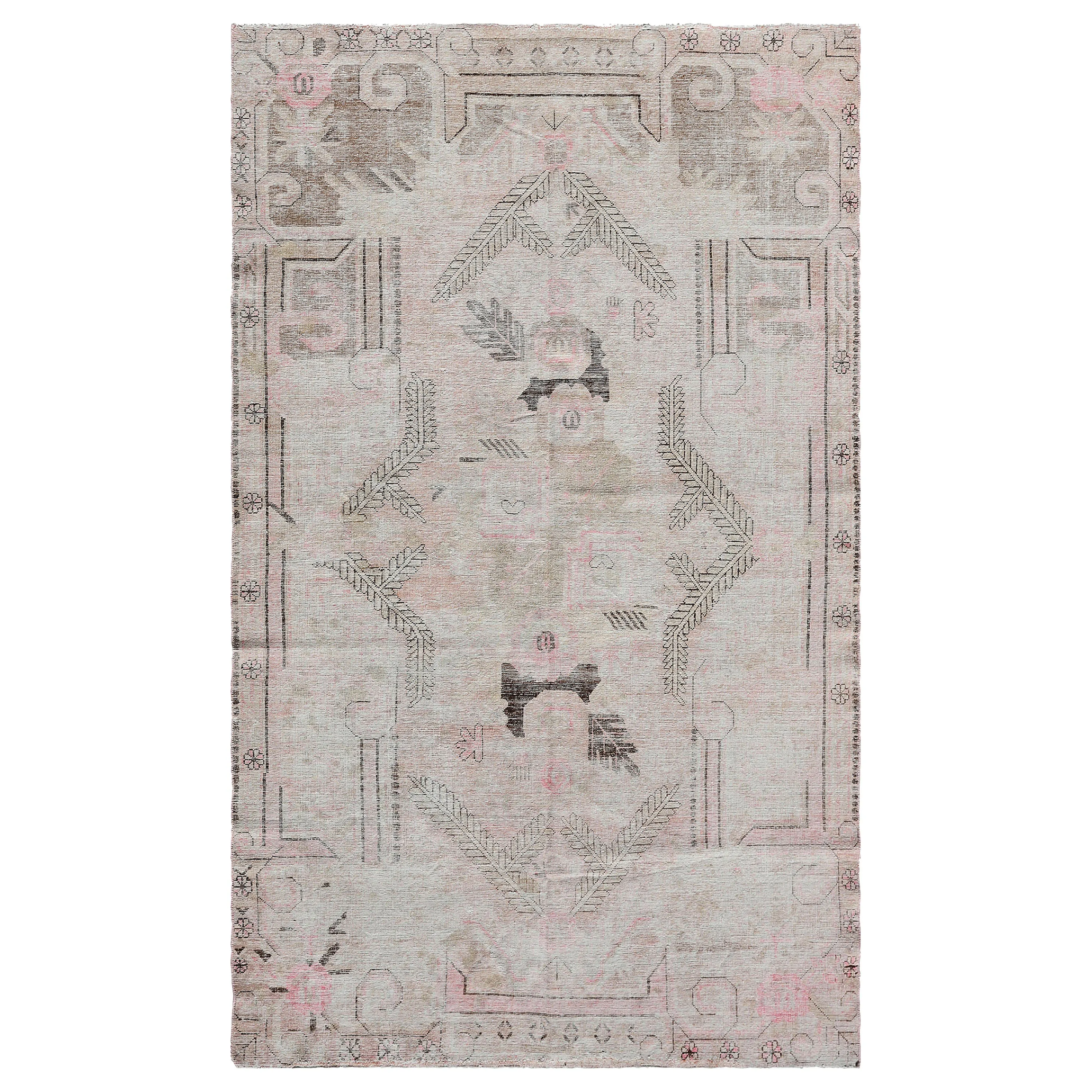 Beige & Pink Vintage Wool Cotton Blend Rug - 5'5" x 9'1"