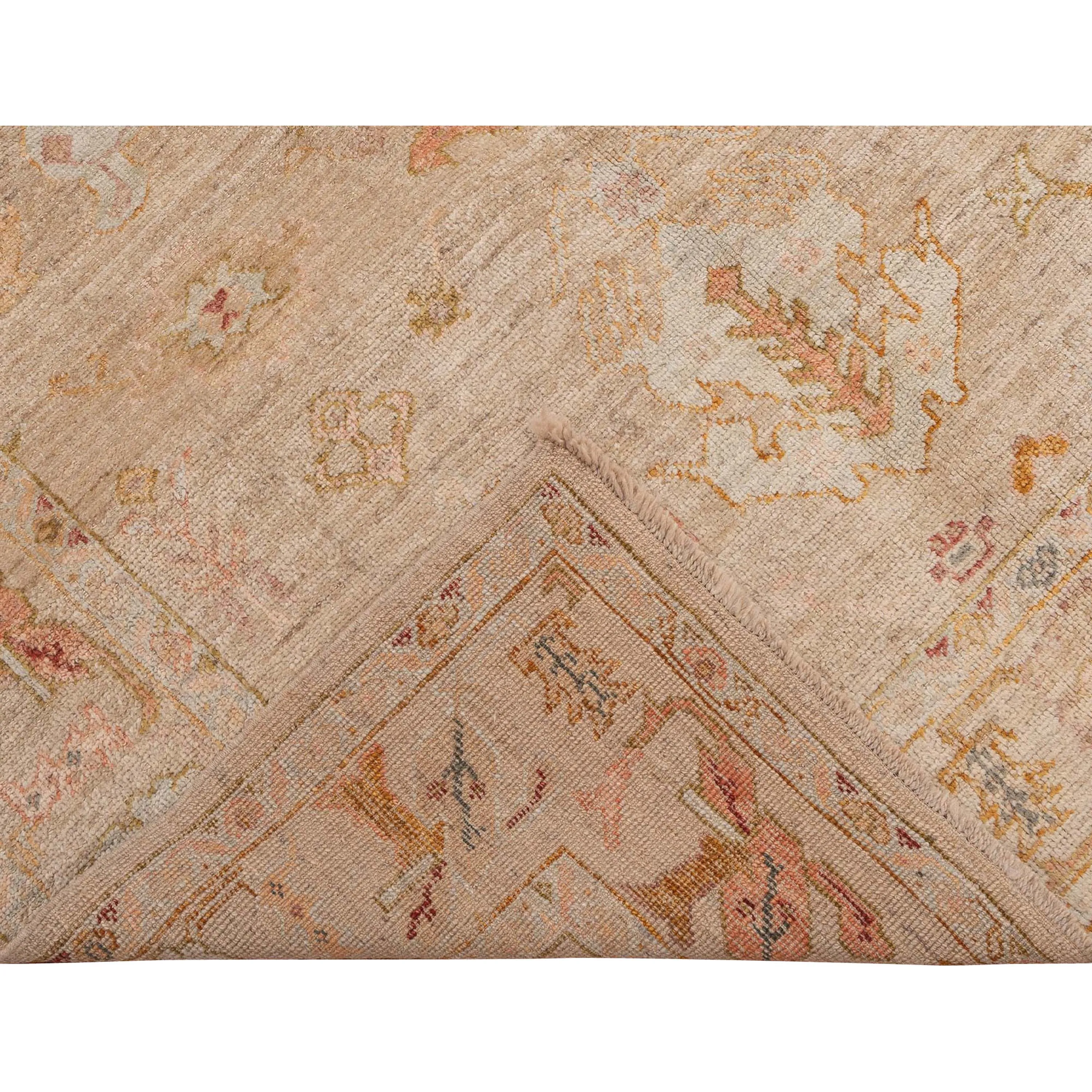 Beige Traditional Oushak Wool Rug - 6' x 8'7"