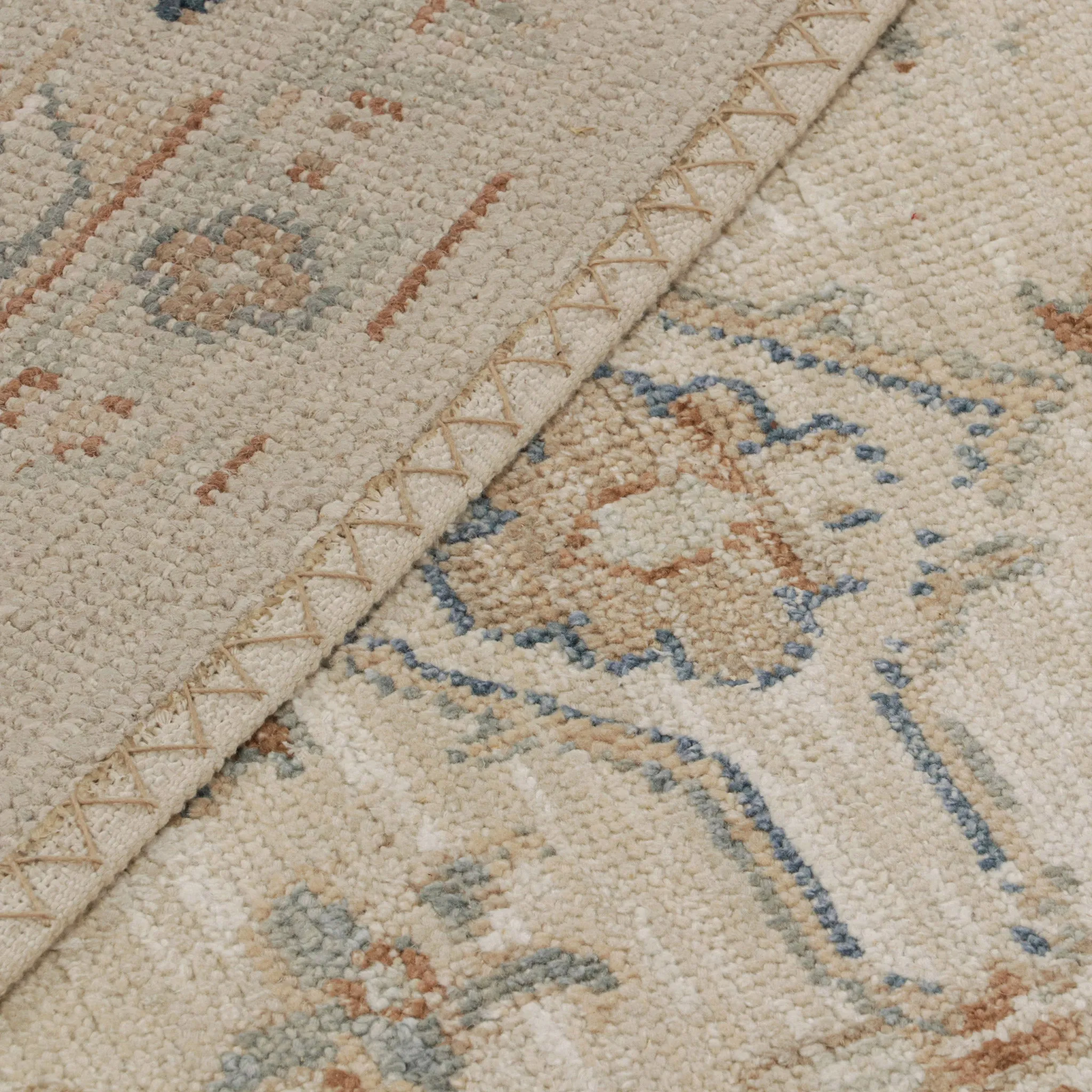 Beige Traditional Silk Rug - 9'9" x 13'11"