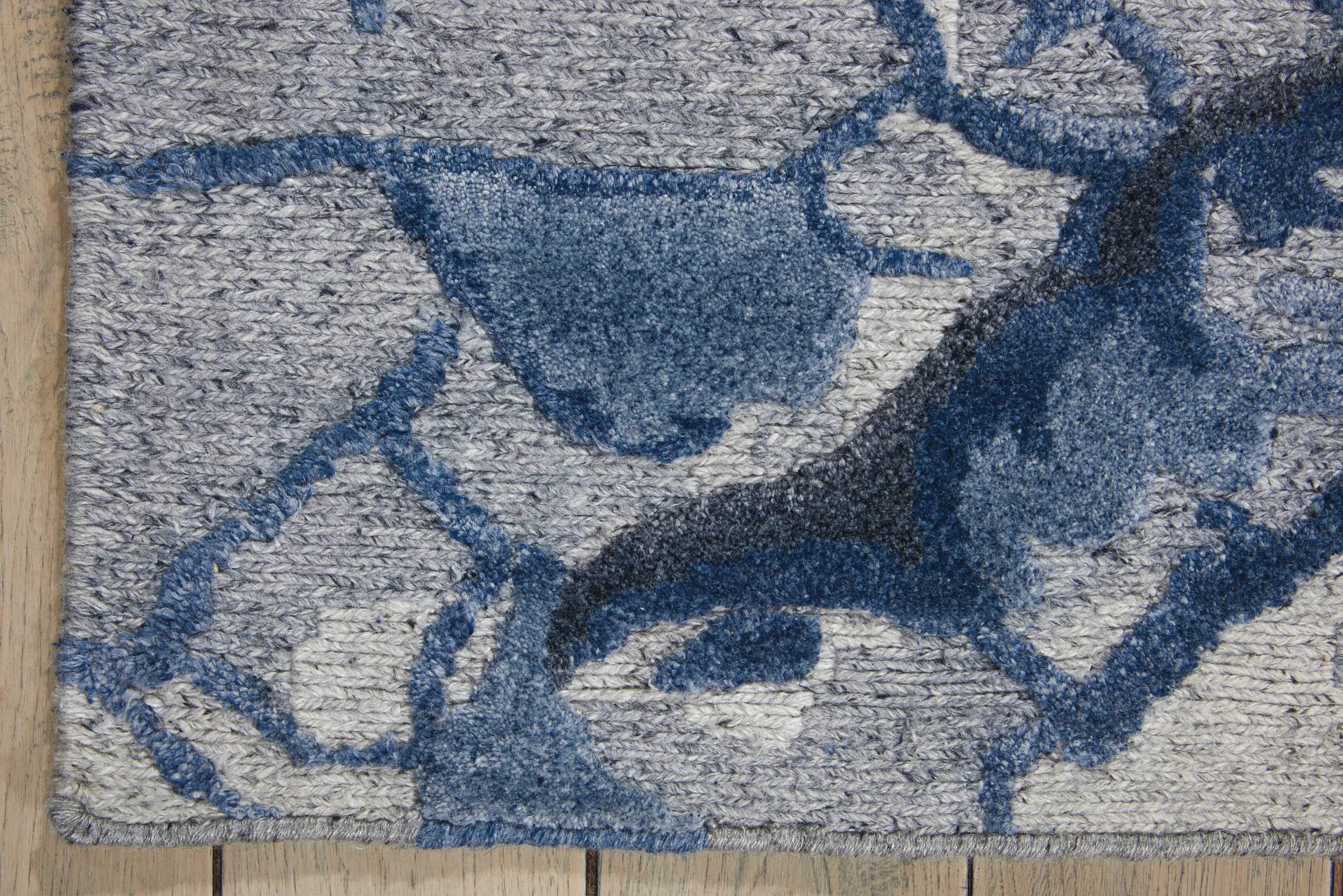 Blue Essentials Modern Wool Luxcelle Blend Rug