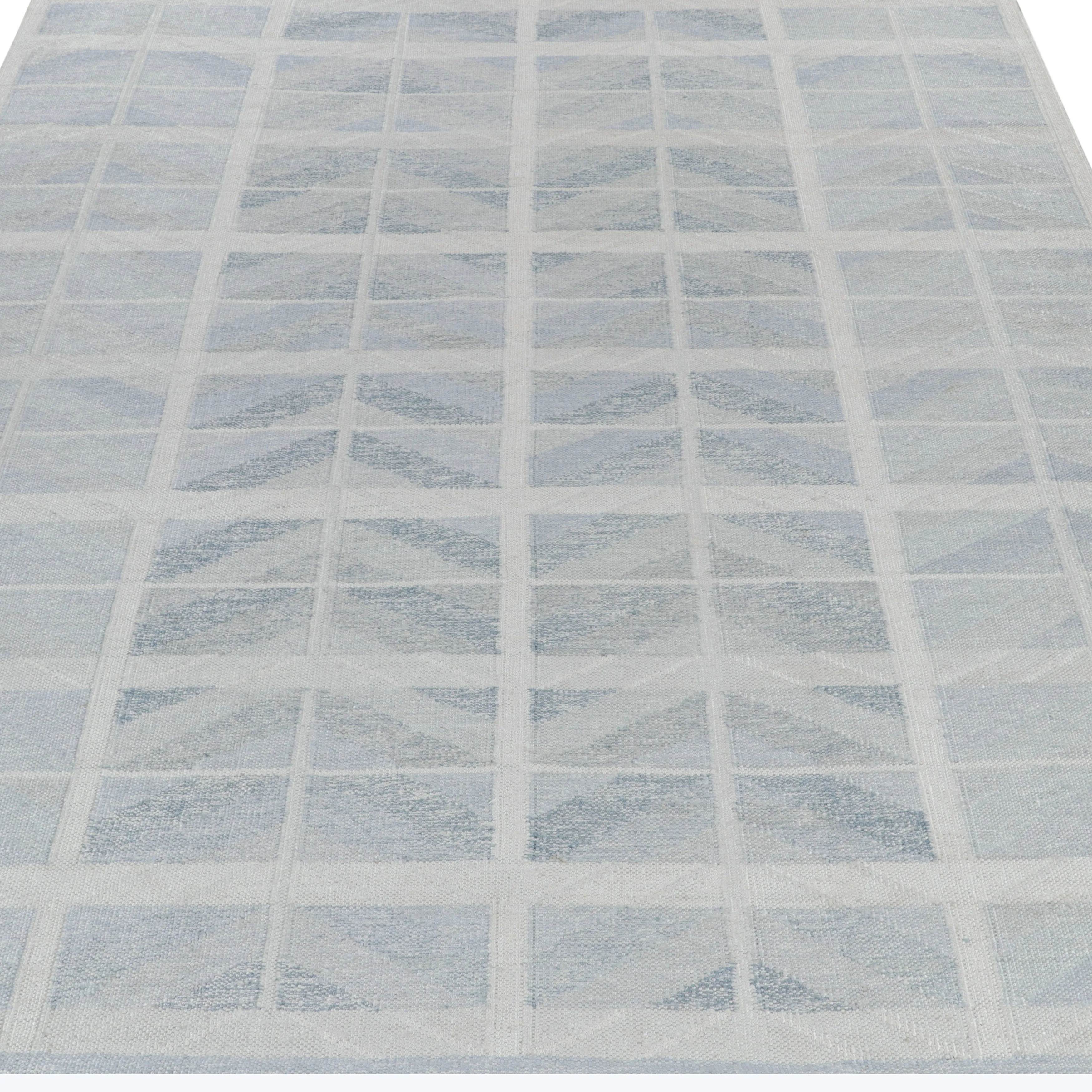 Blue Swedish Style Flatweave Silk Rug - 9'5" x 11'11"