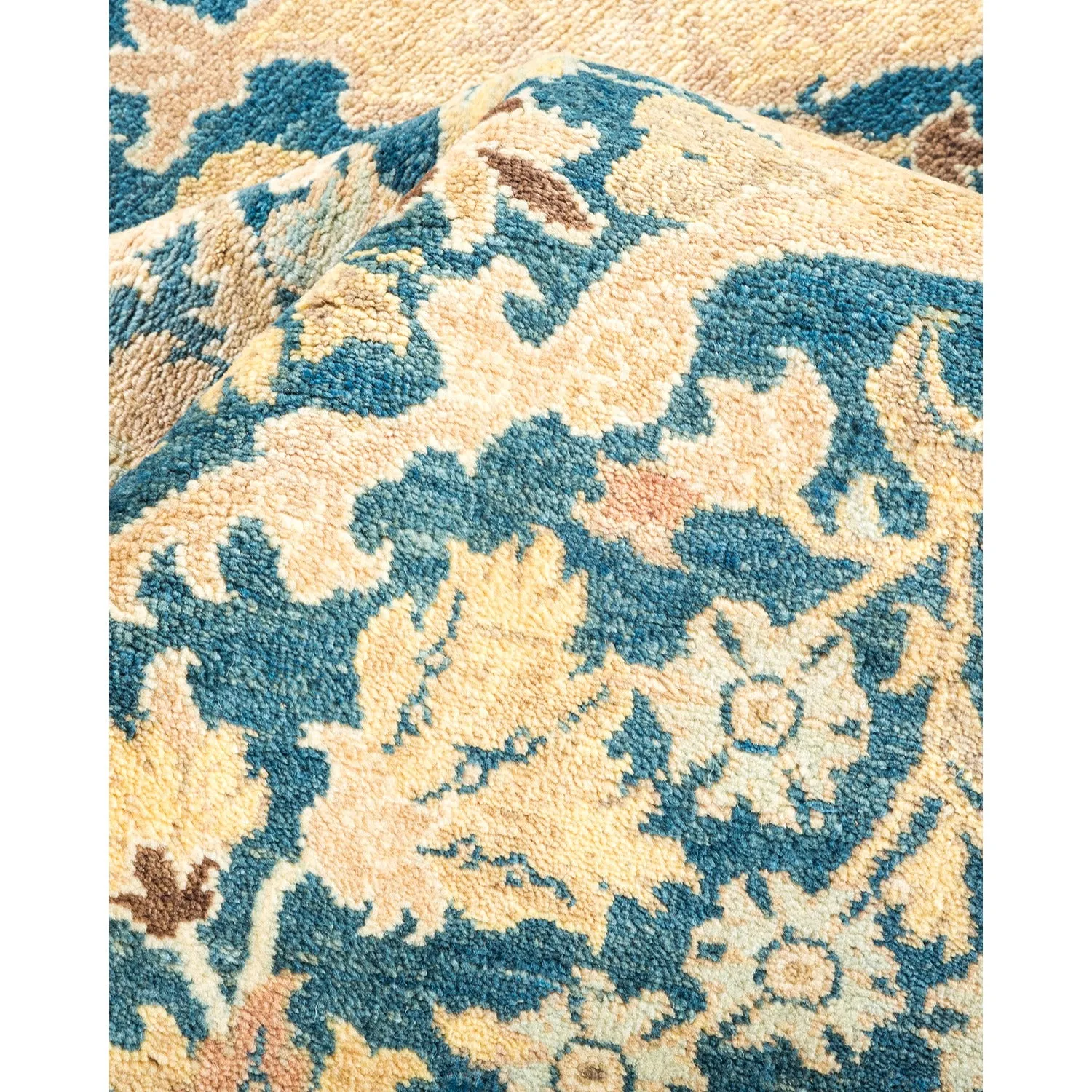 Blue Traditional Wool Rug - 6'2" x 8'10"