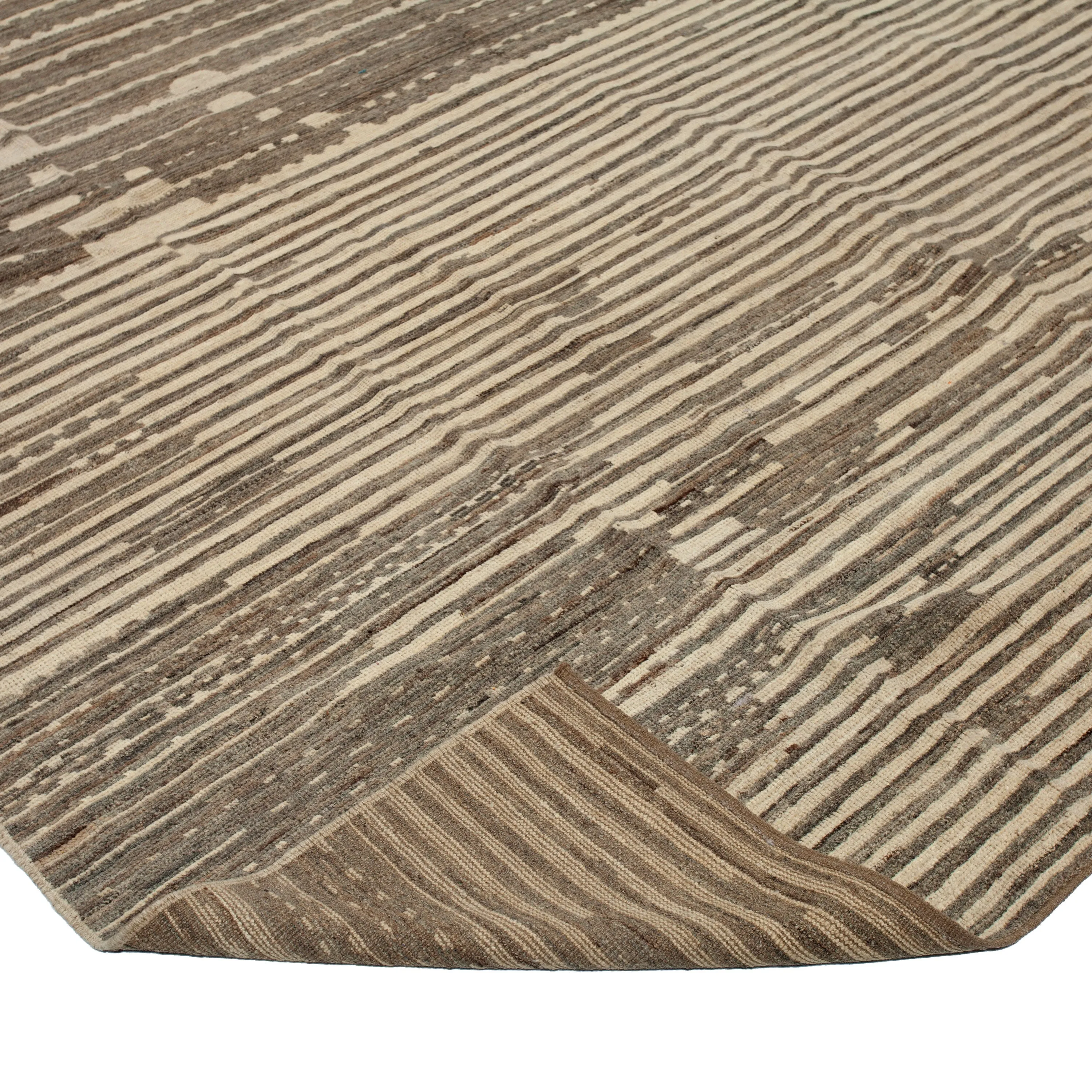 Brown & White Zameen Transitional Modern Wool Rug - 10' x 13'7"