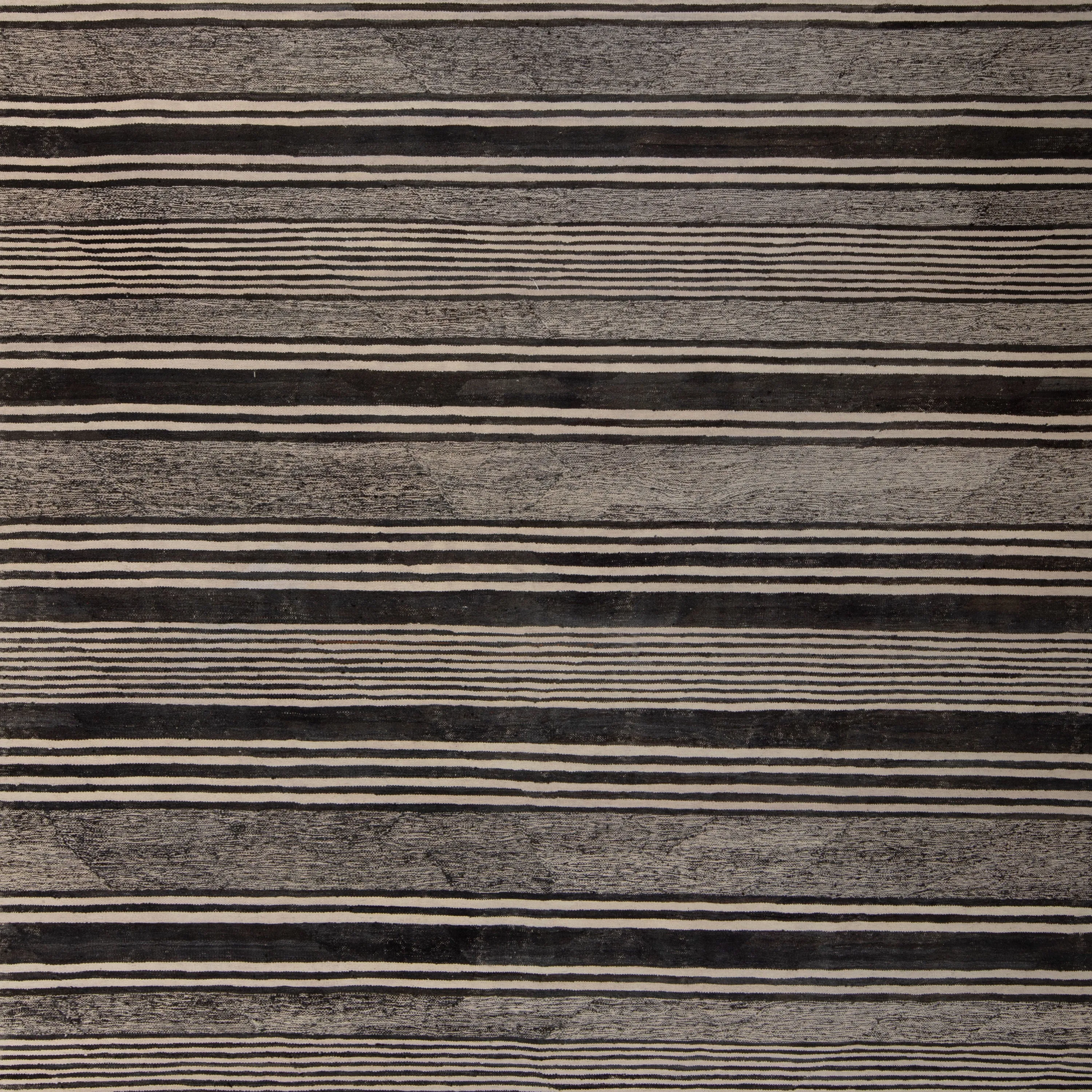 Brown Patterned Modern Wool Kilim Rug - 9' x 11'7"