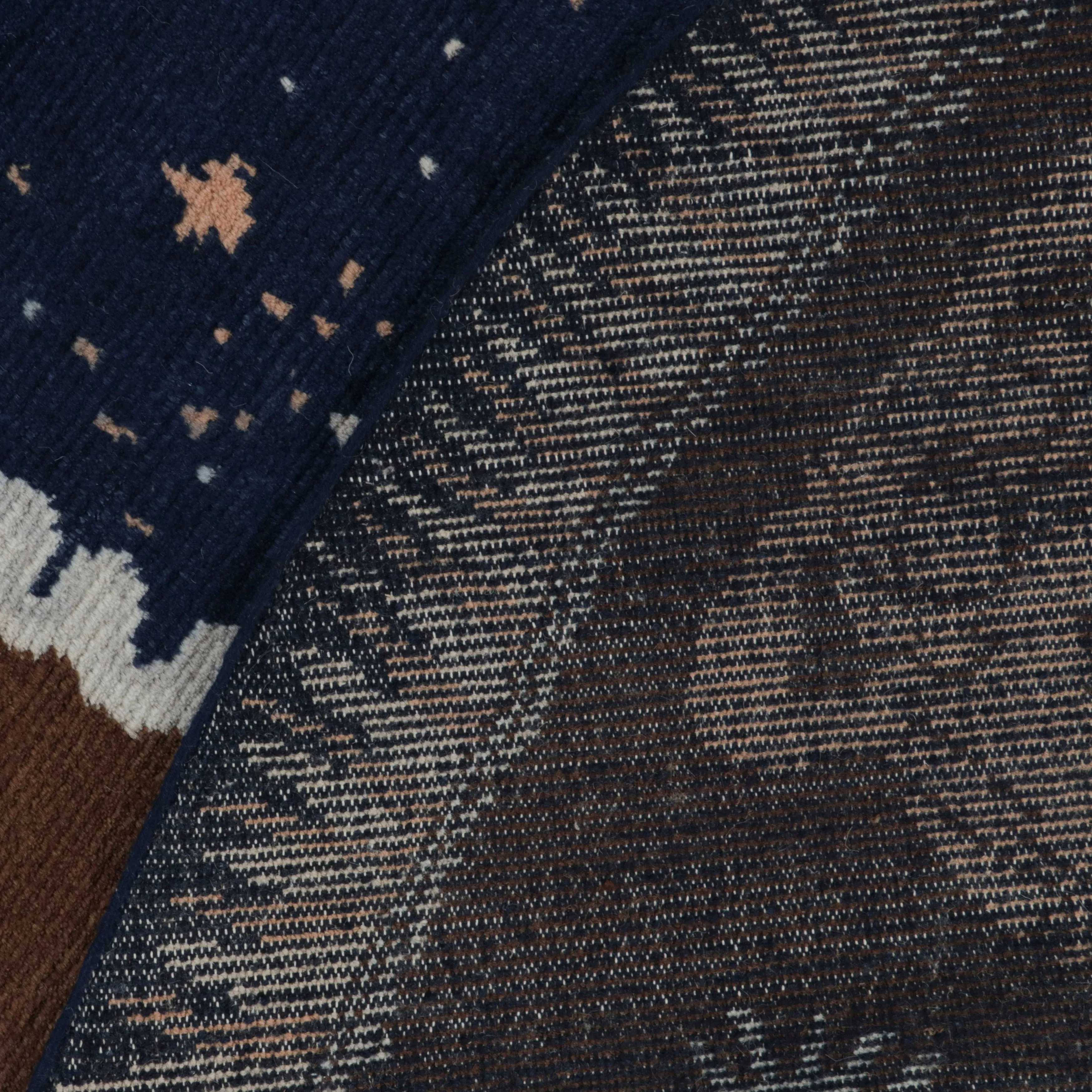 Celestial Vintage Wool Rug - 8'11" Round