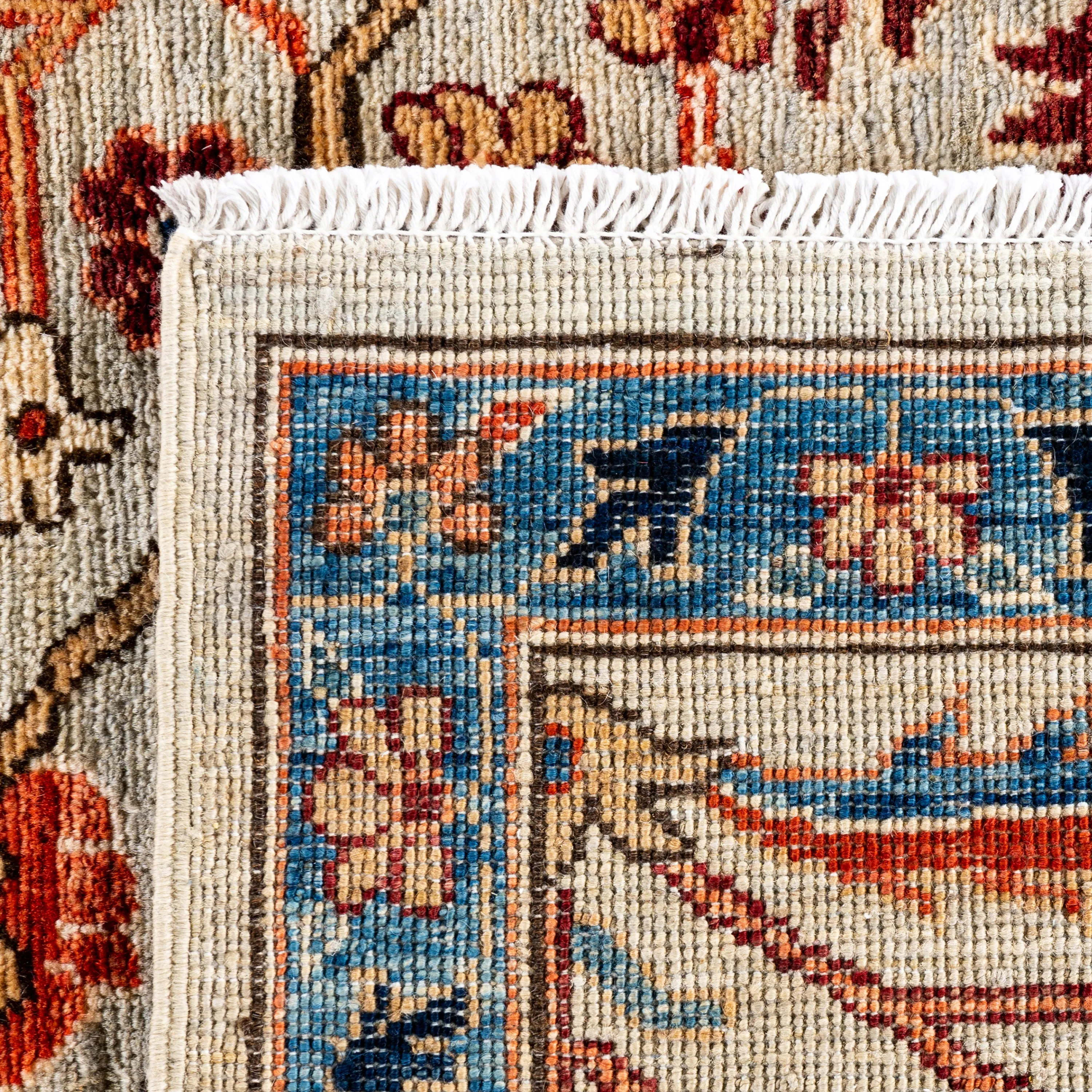 Cream Traditional Serapi Wool Rug - 8'1" x 9'8"