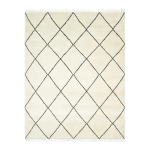 Ivory Moroccan Diamond Shag Rug - 8' x 10'