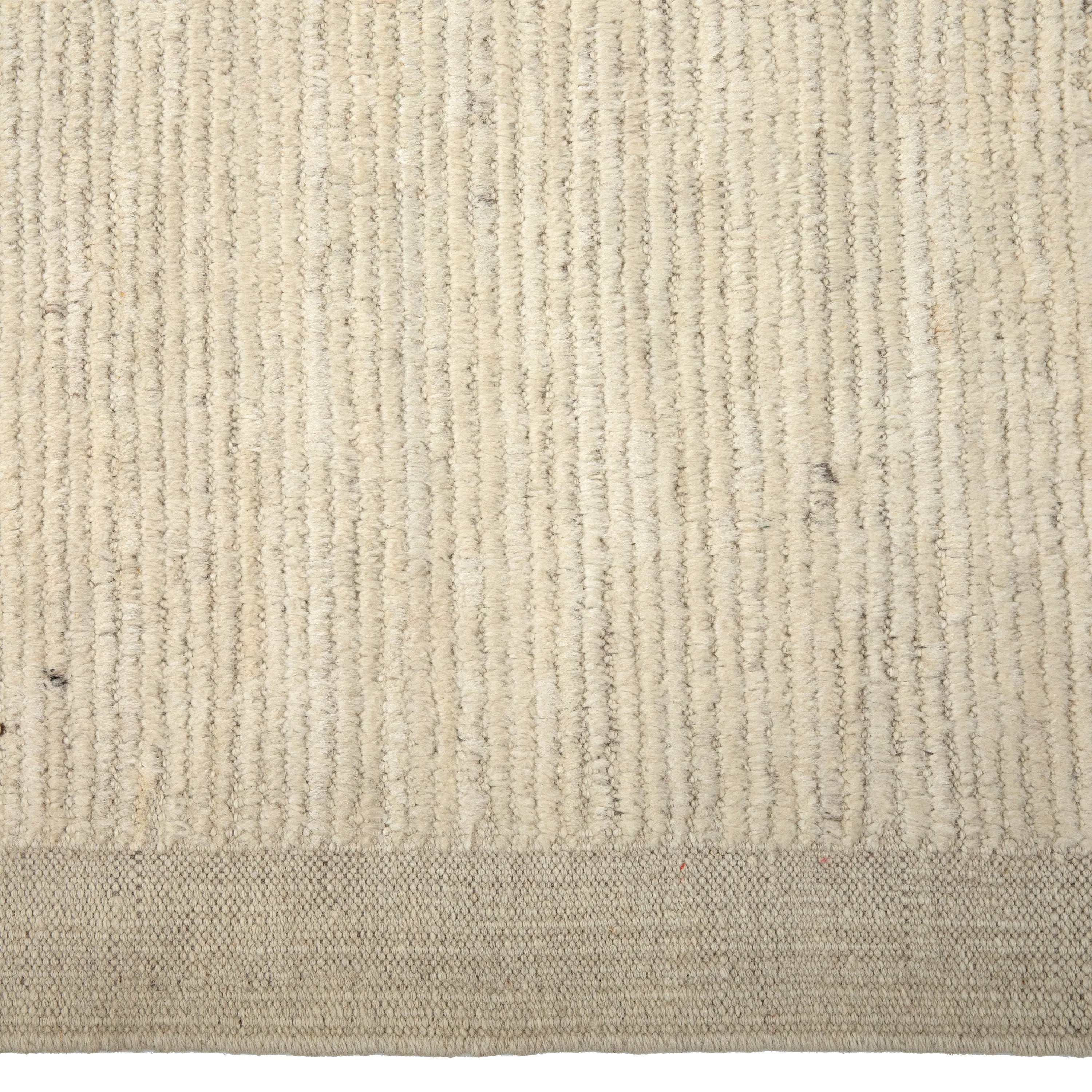 Ivory Zameen Textured Wool Rug - 8'5" x 10'3"