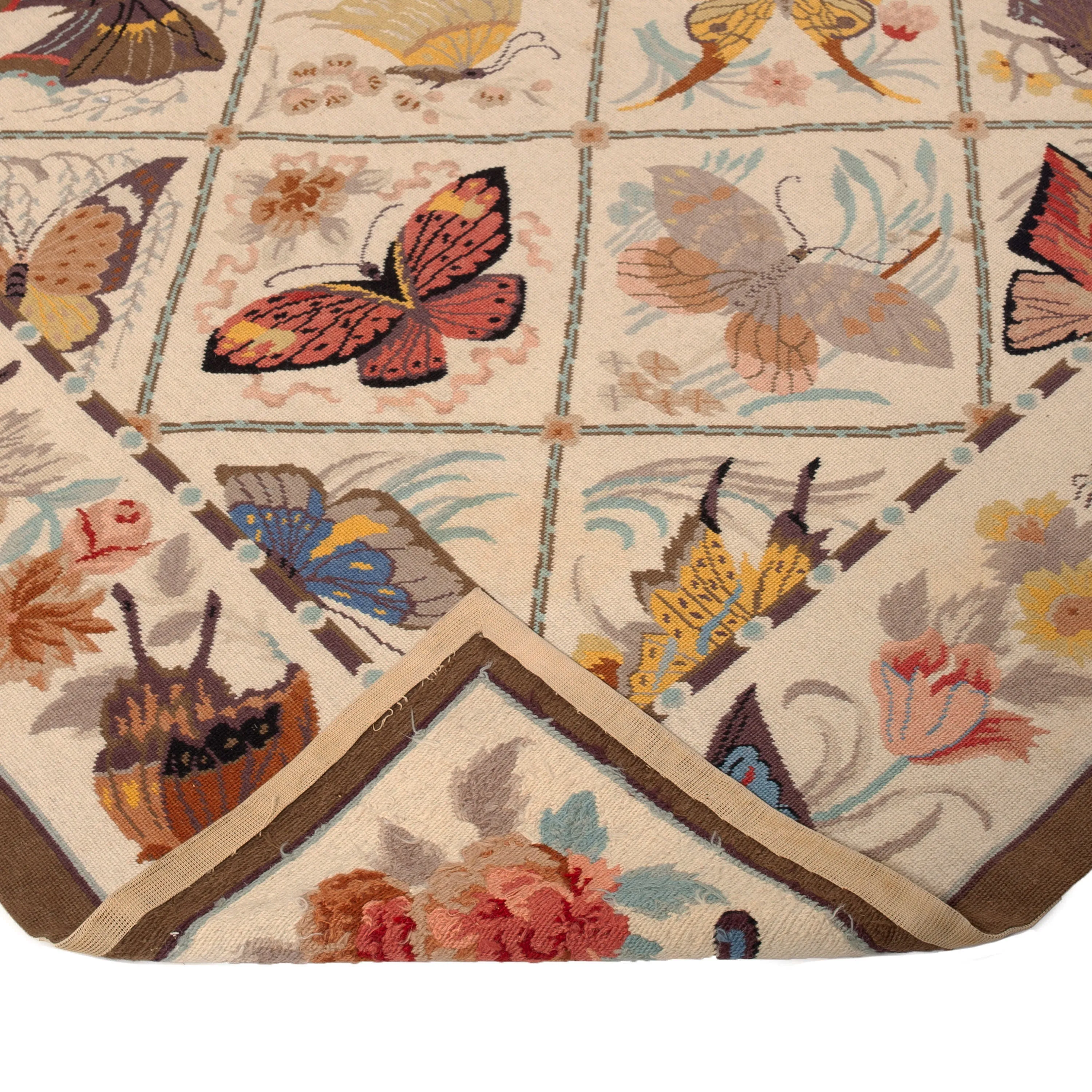 Multicolored Flatweave Butterly Motif Rug - 7'9" x 9'9"