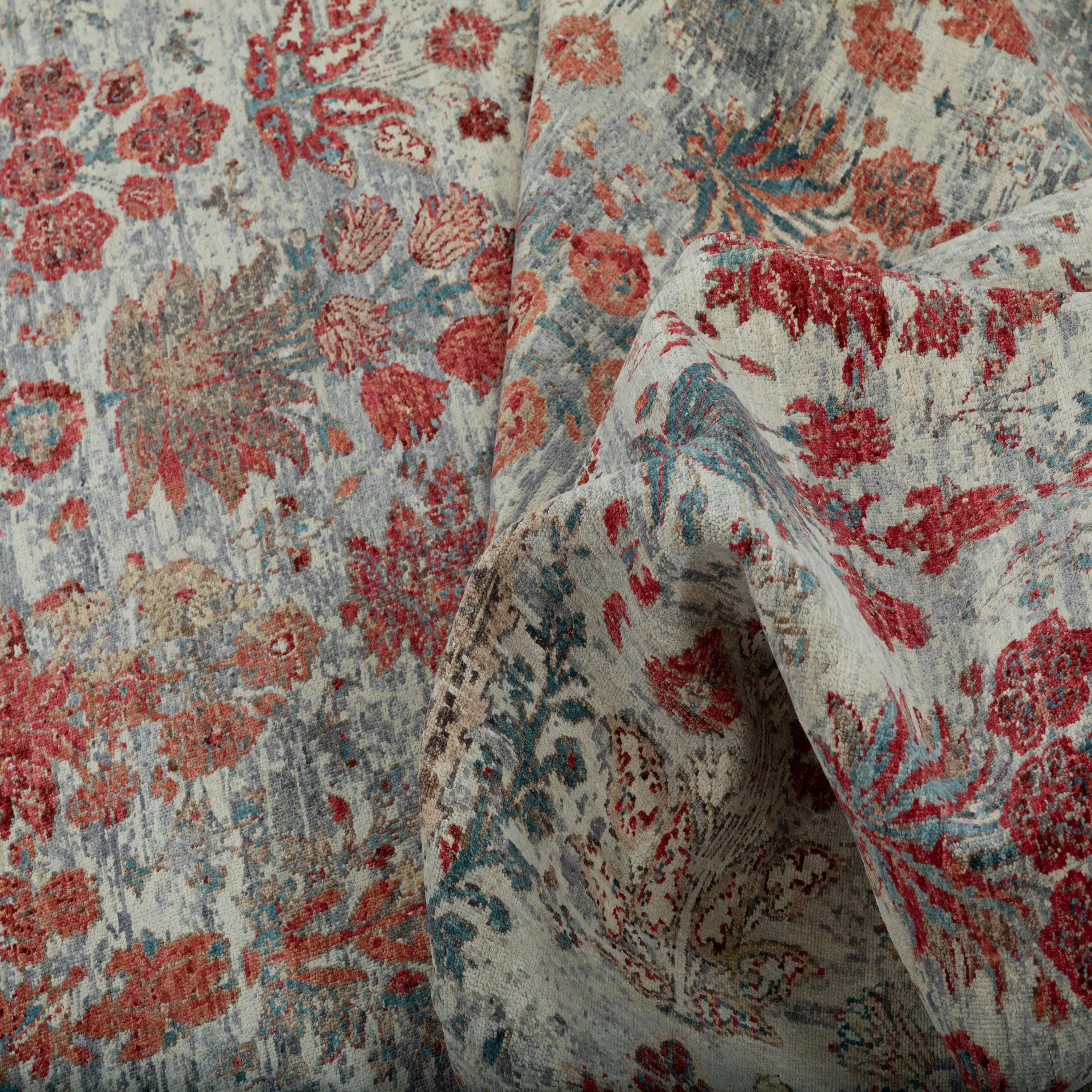 Multicolored Traditional Wool Rug - 9' x 12'
