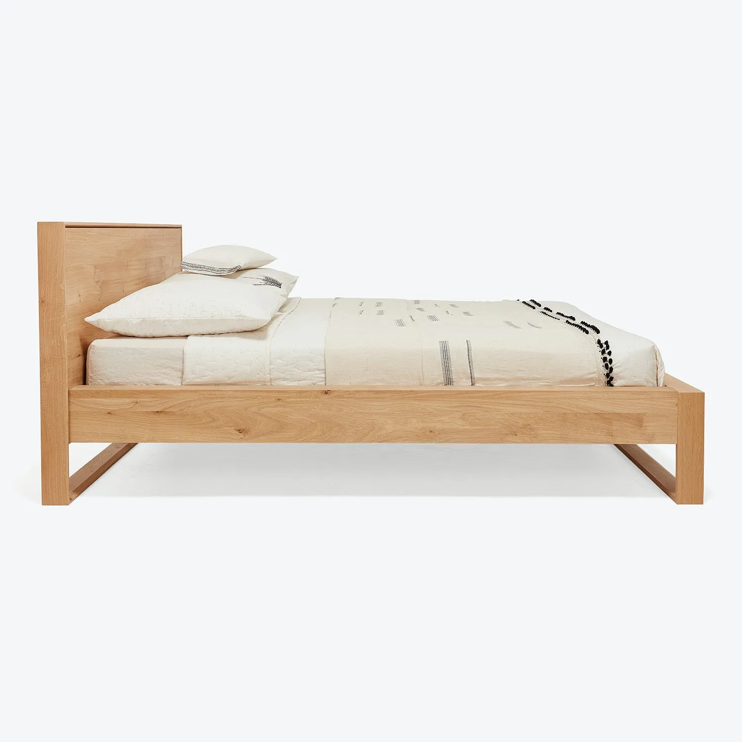 Oak Nordic II Platform Bed