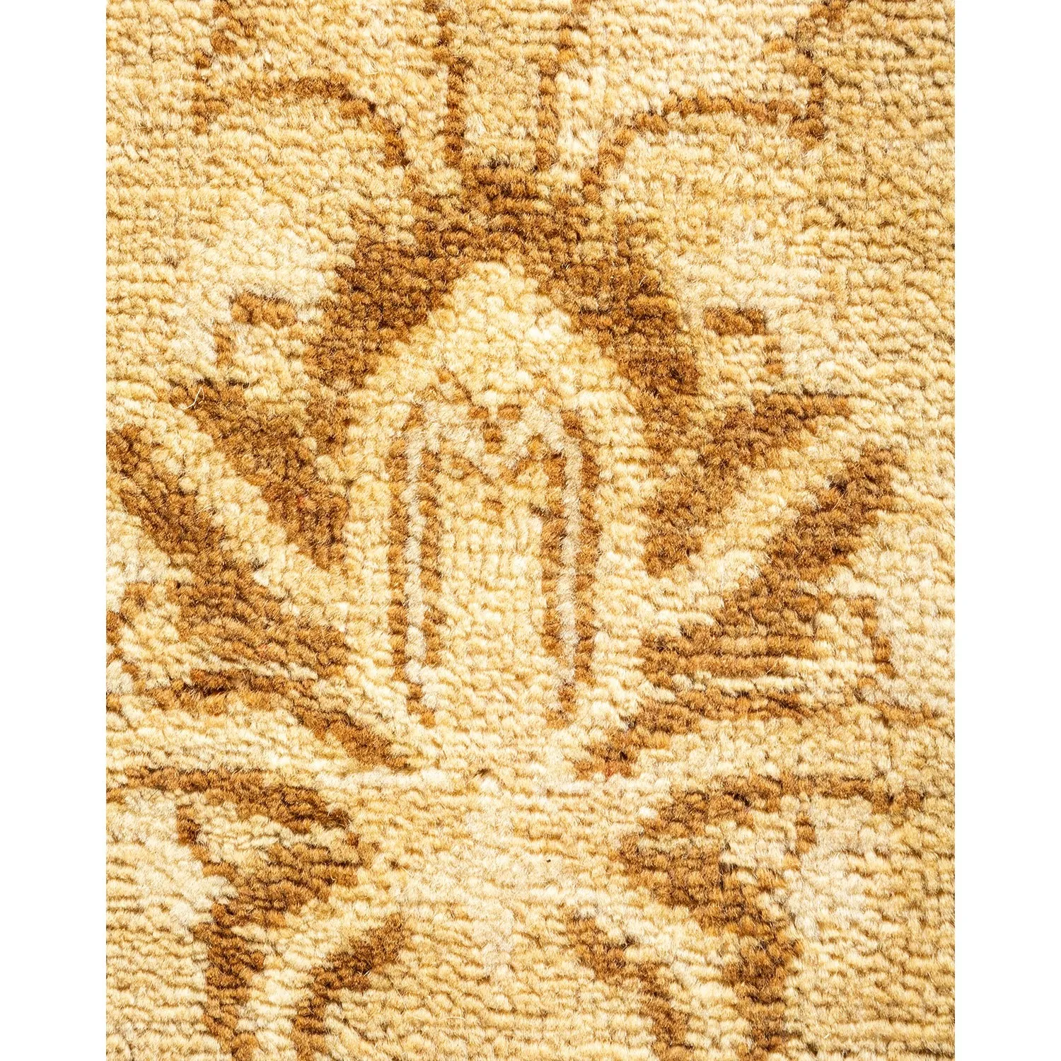 Red & Gold Traditional Wool Rug - 5'10" x 9'1"
