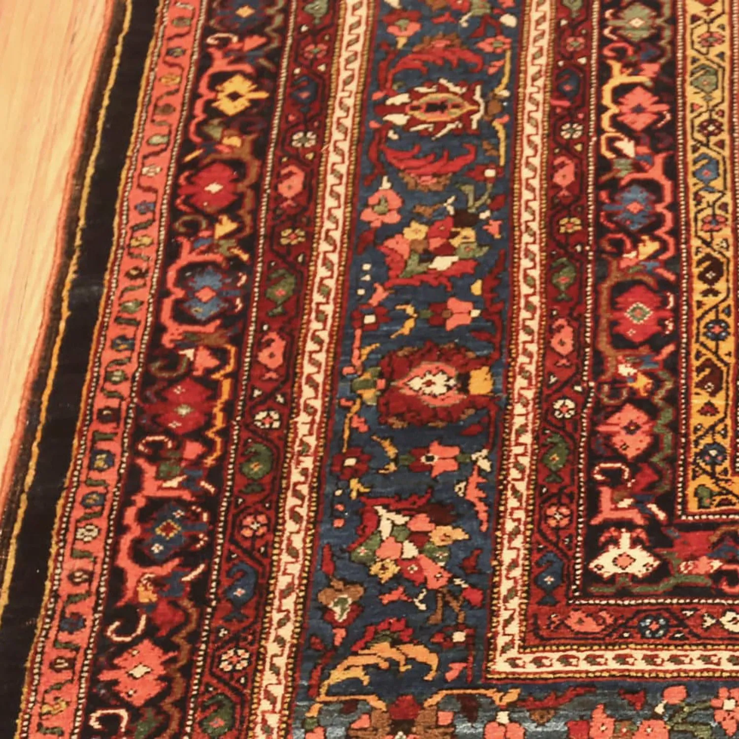 Red Antique Persian Bidjar Rug - 12'10" x 20'3"