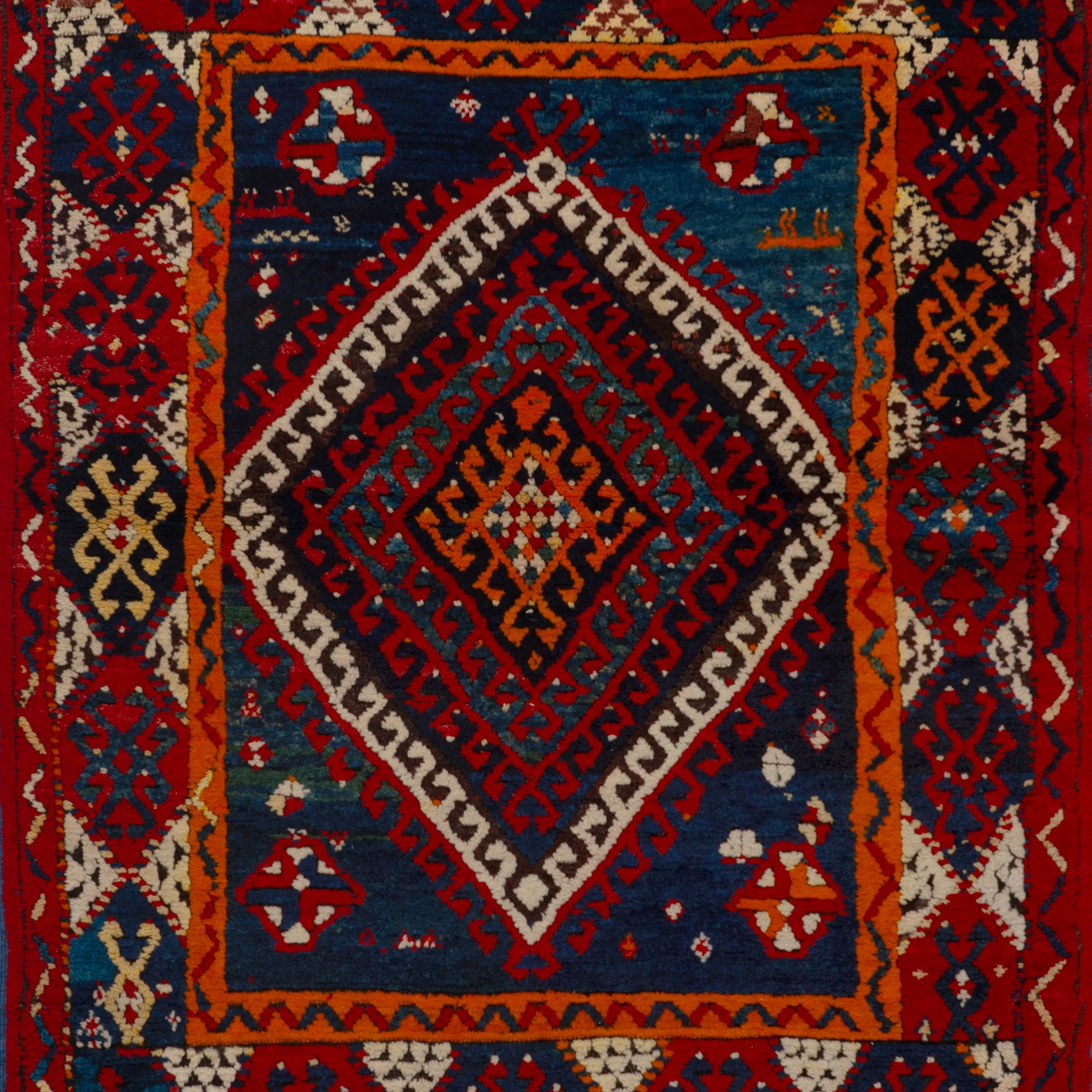 Red Vintage Traditional Wool Rug - 4' x 5'2"