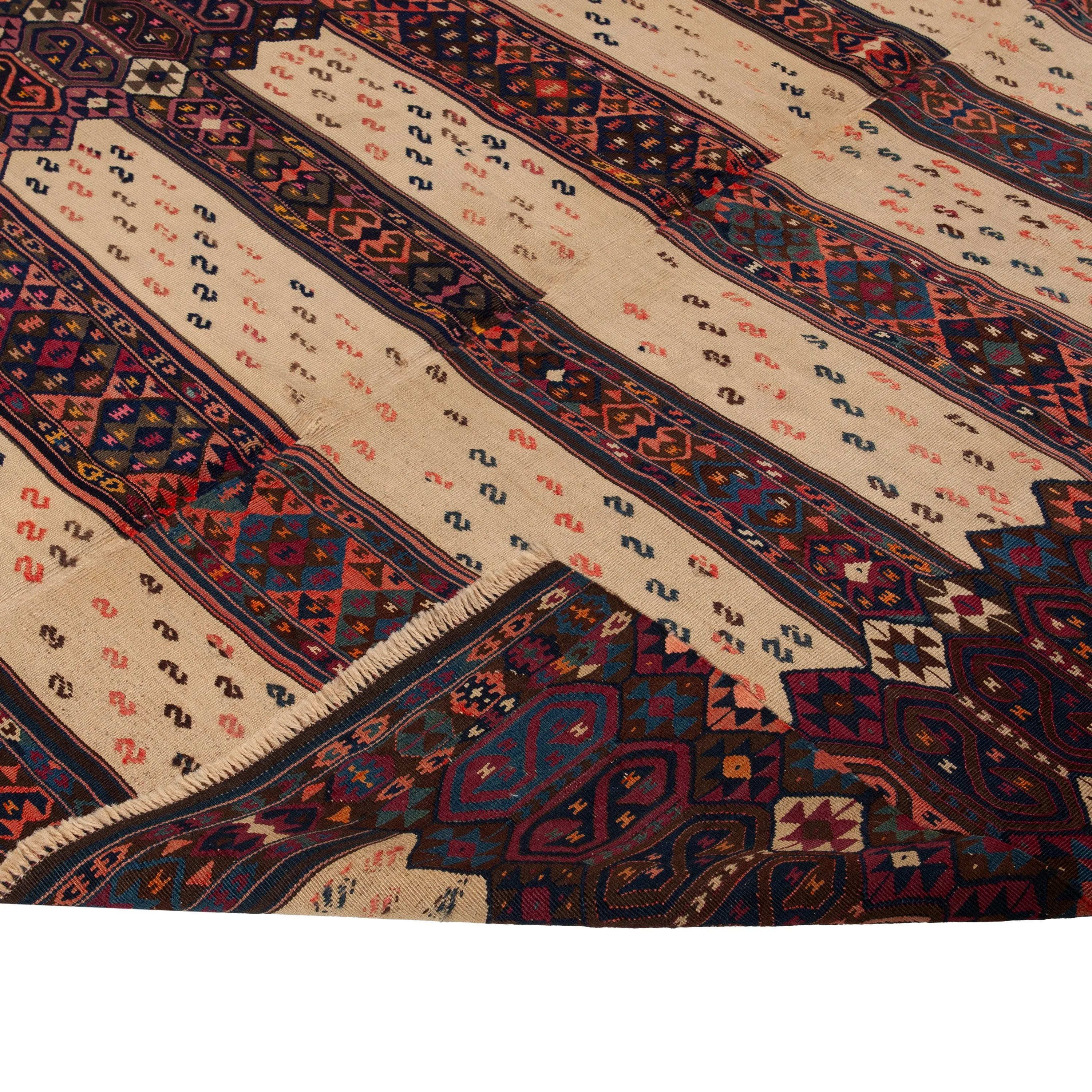Red Vintage Turkish Kilim Wool Rug - 5' x 7'4"