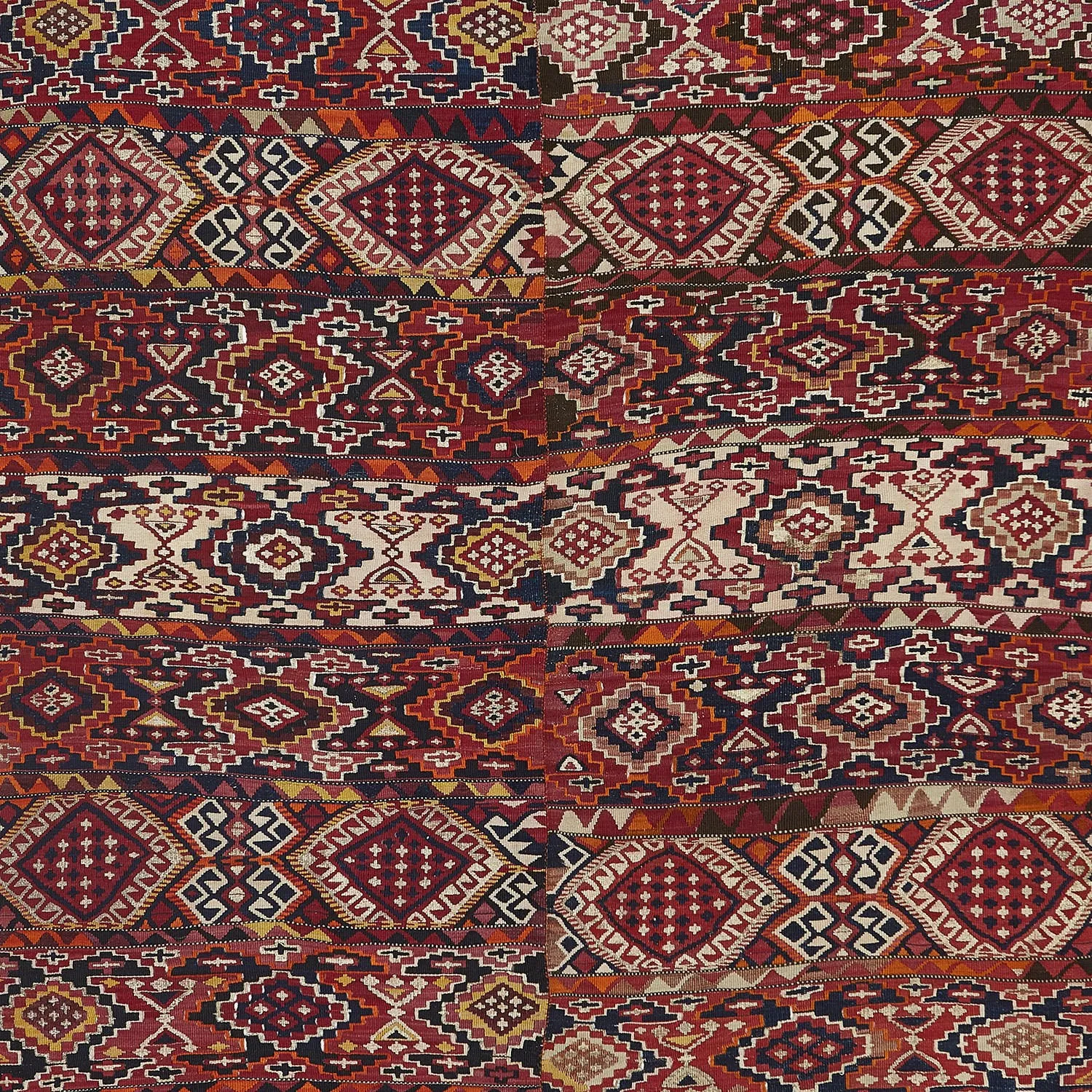 Red Vintage Wool Kilim Rug - 5'4"x 10'9"