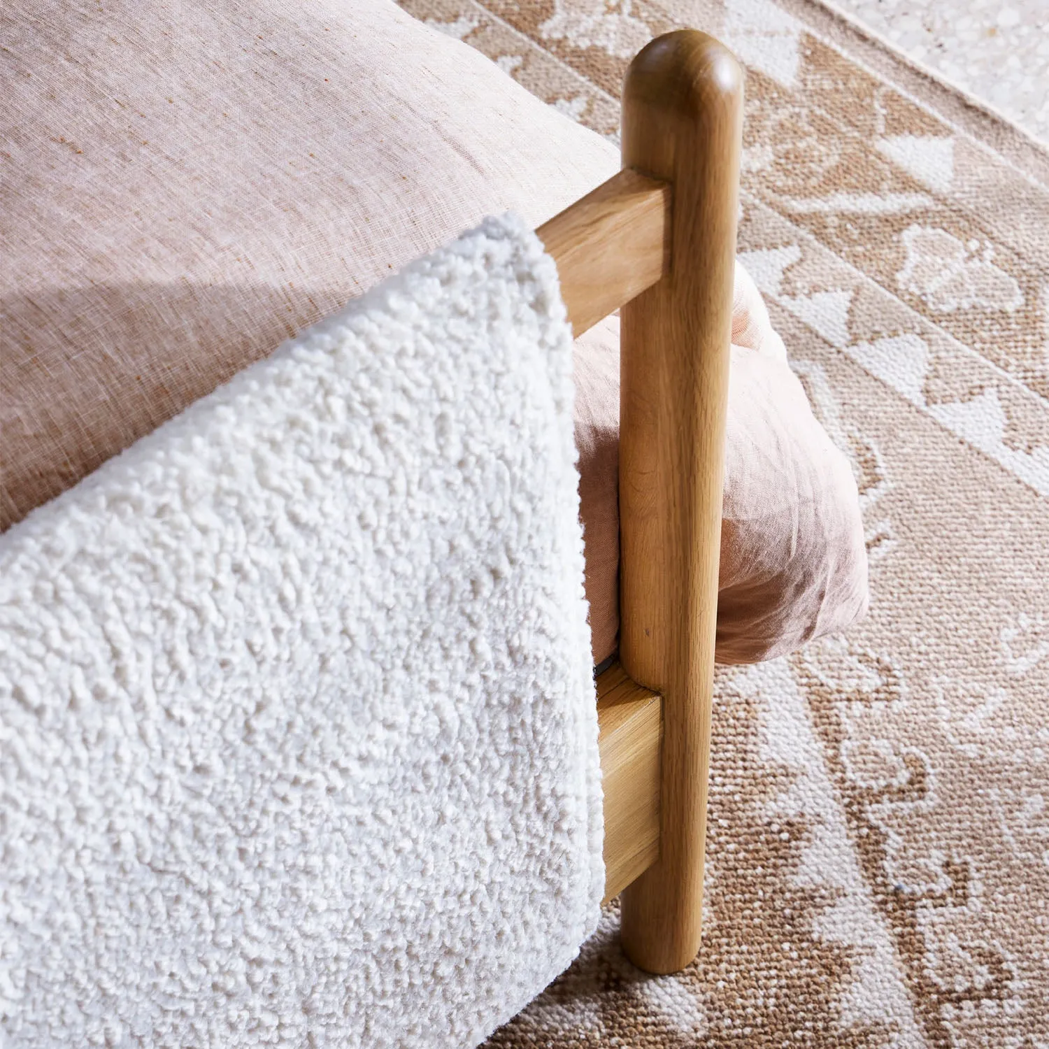 Shearling Bed