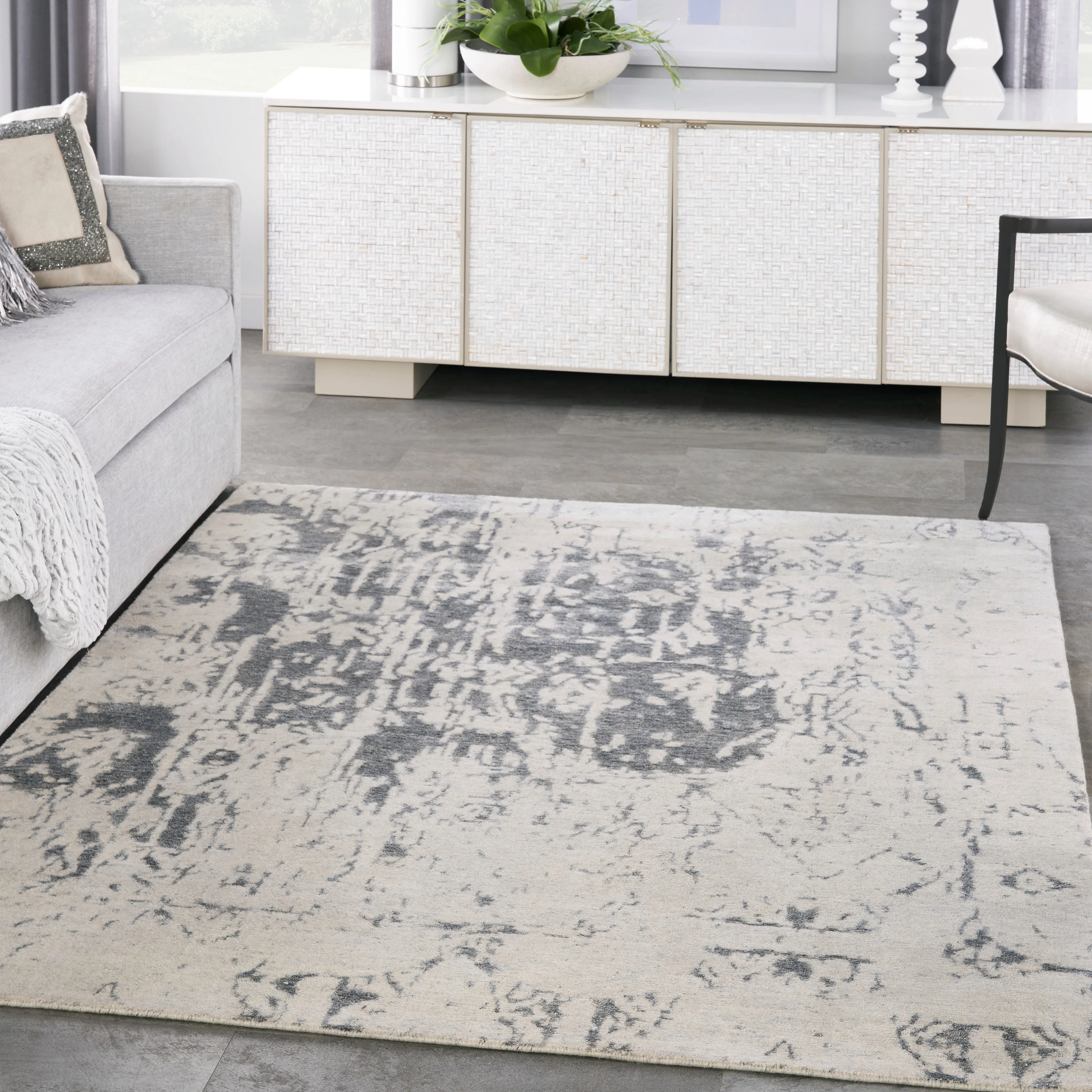 Sterling Essentials Modern Bamboo Silk Wool Blend Rug