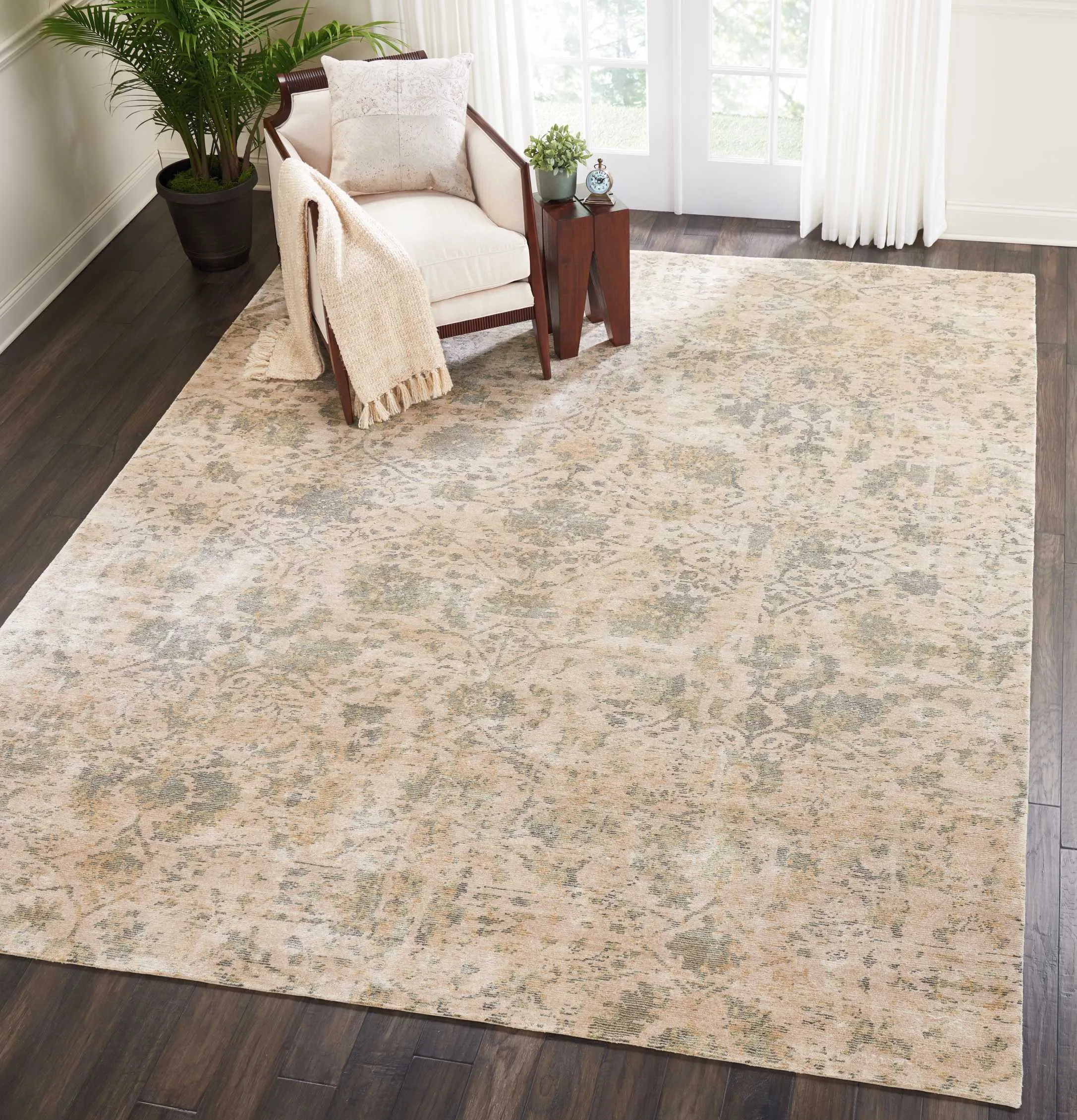 Tibetan Essentials Style Rug - Neutral