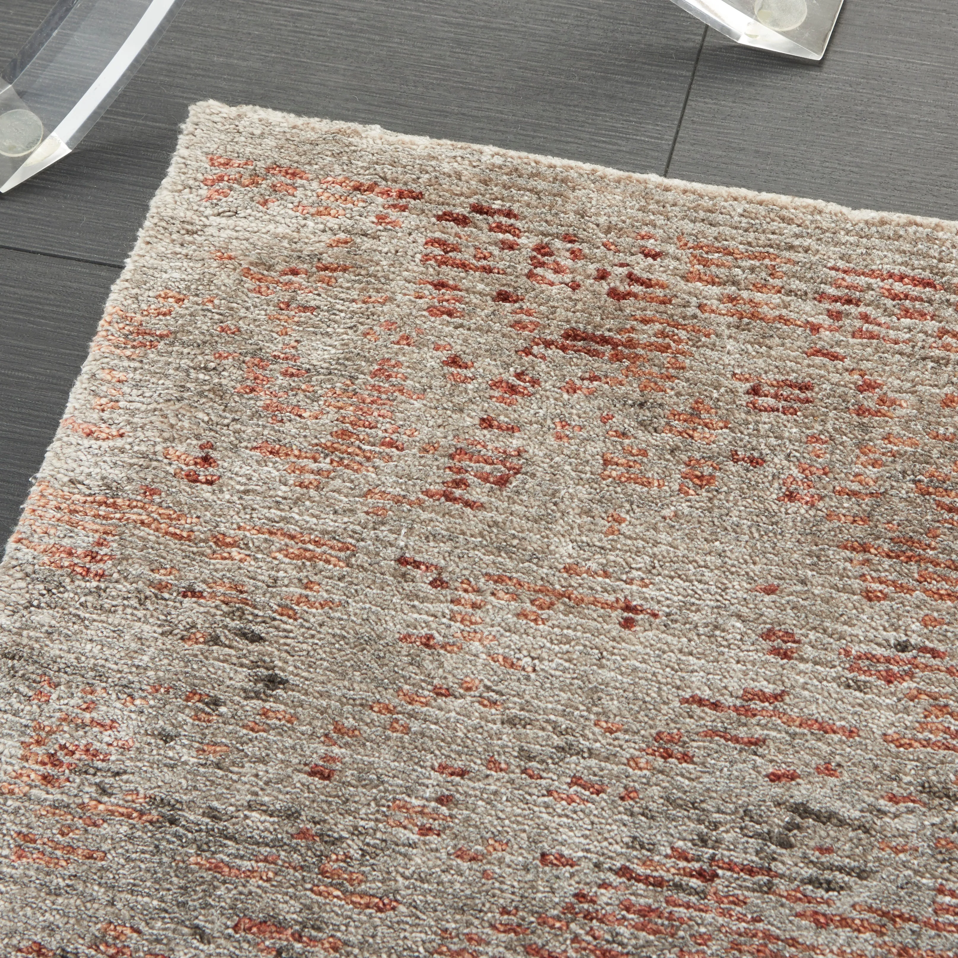 Tibetan Essentials Style Rug - Red