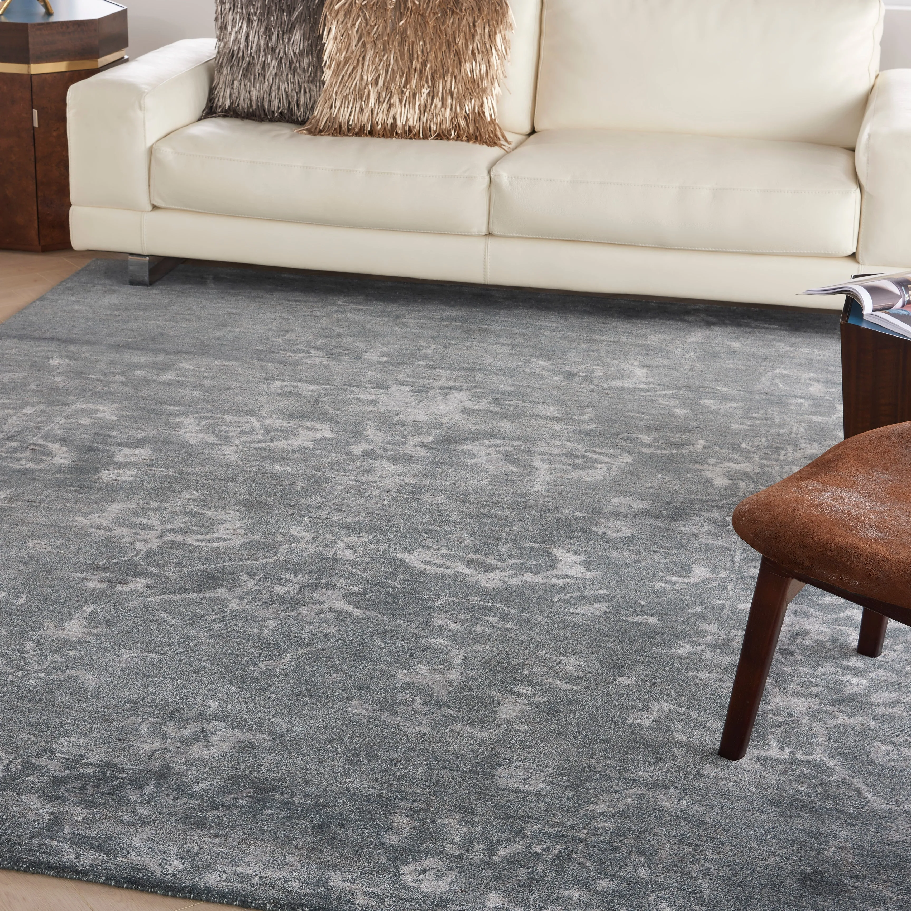 Transitional Essentials Rug - Dark Blue