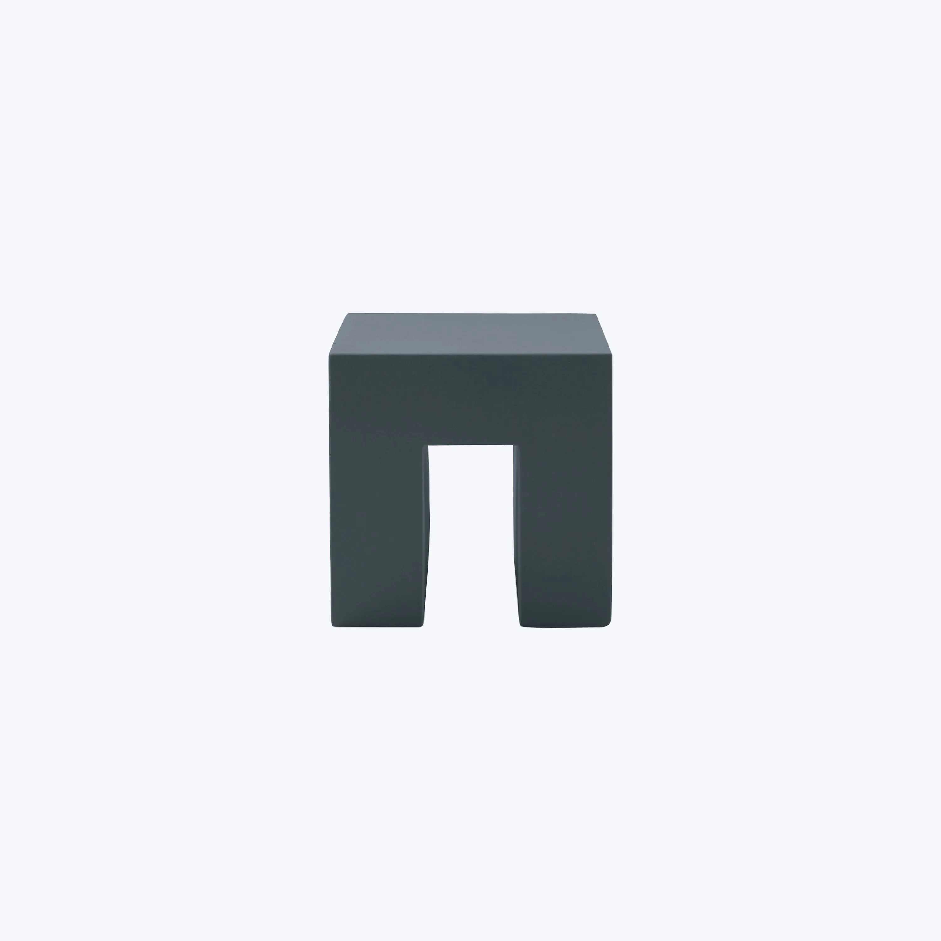 Vignelli Cube