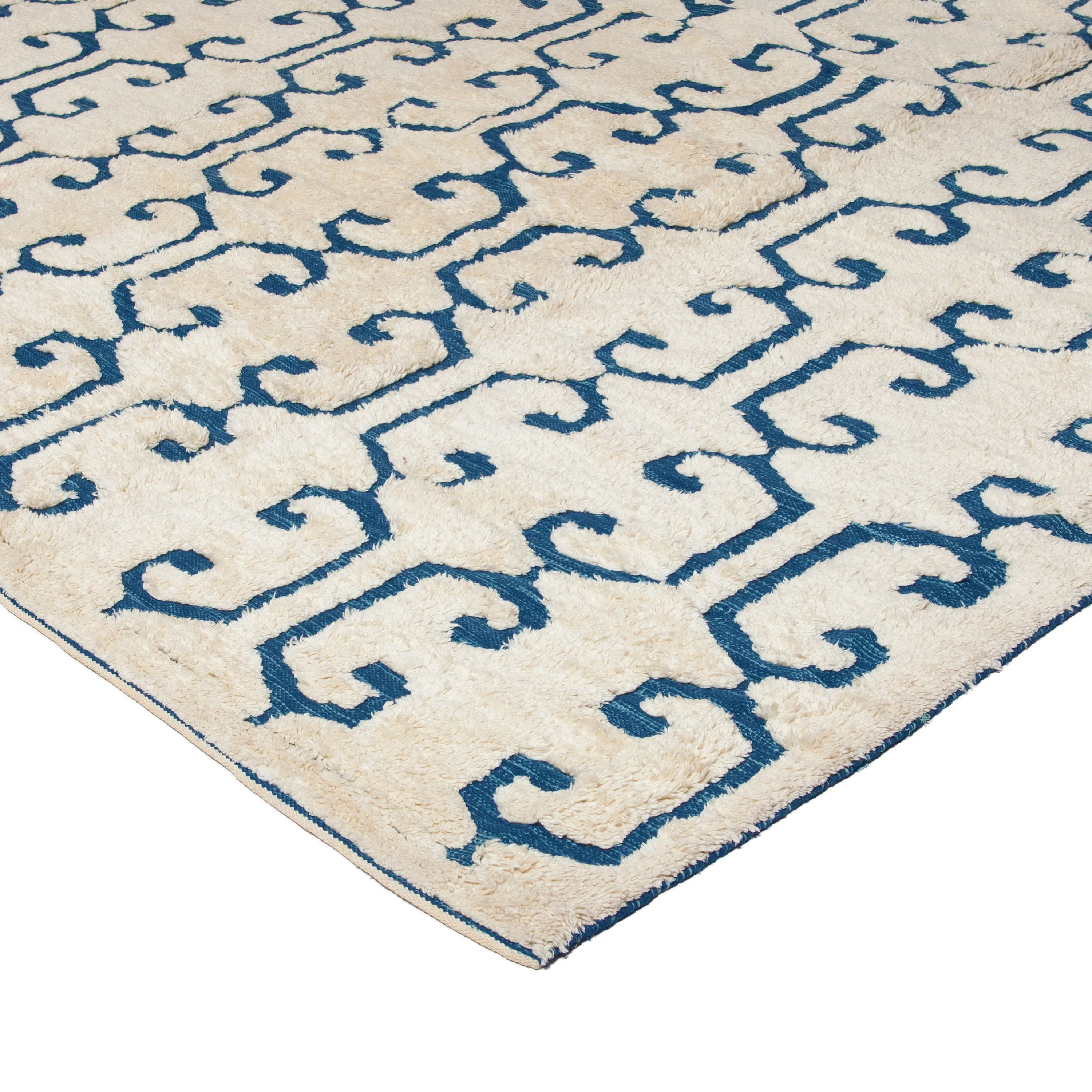 White Transitional Wool Rug - 10"x 17'4"